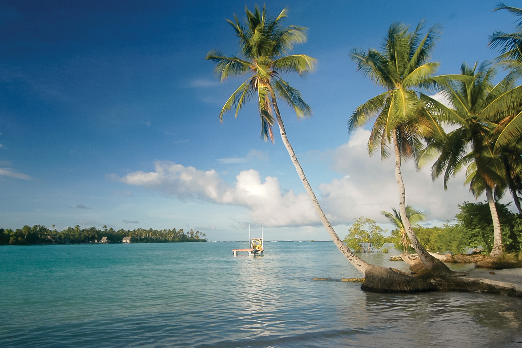 Destination Kiribati - Pacific Island Living - Travel & Tourism Guide